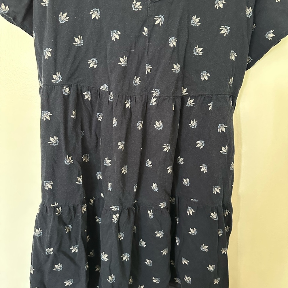 Old Navy Navy Blue Leaf Print dress size large - Picture 3 of 7